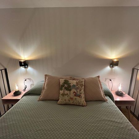 Alameda Velvet Ciudad Ciencias - Housevanlive Valencia Bagian luar foto