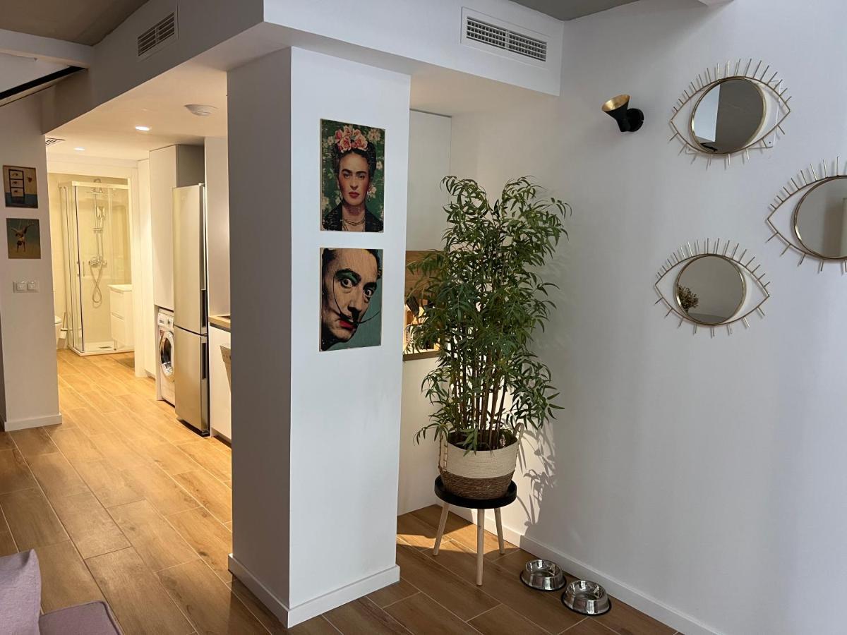 Alameda Velvet Ciudad Ciencias - Housevanlive Valencia Bagian luar foto
