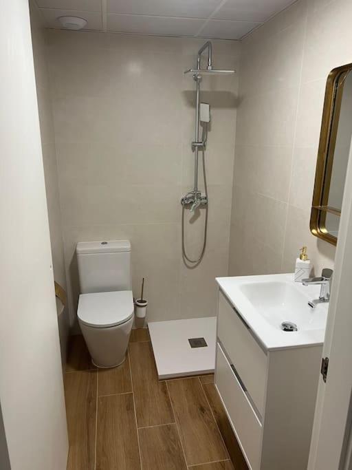 Alameda Velvet Ciudad Ciencias - Housevanlive Valencia Bagian luar foto